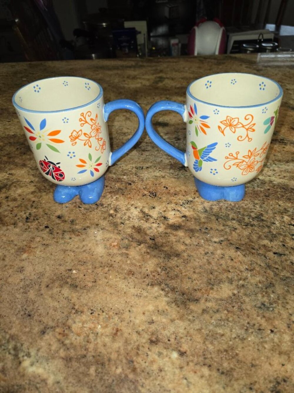 Temp-tations By Tara Special Edition Sweet Feet Set of 2 Mugs NEW